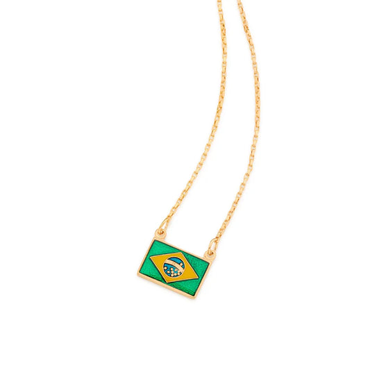 COLLIER TOUR DE COU PLAQUÉ OR 18K – DRAPEAU DU BRÉSIL EN RÉSINE ÉMAILLÉE – LONGUEUR 45 CM